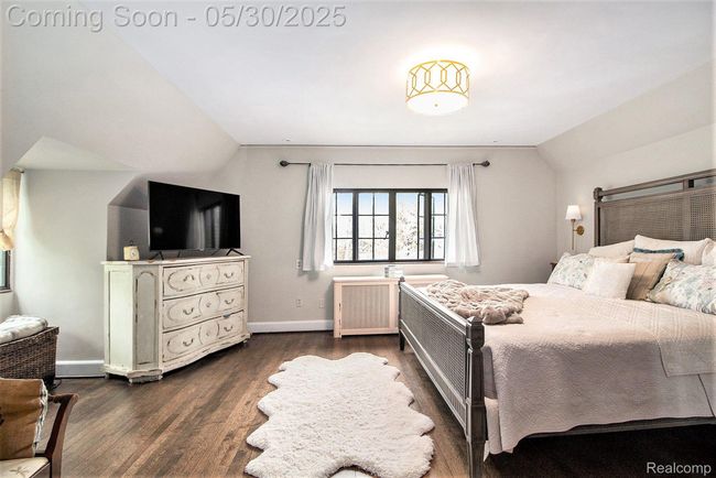 Primary bedroom | Image 8