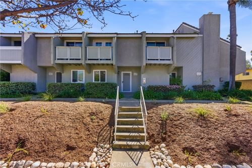 8276 Constantine Dr, Huntington Beach, CA, 92646-1700 | Card Image