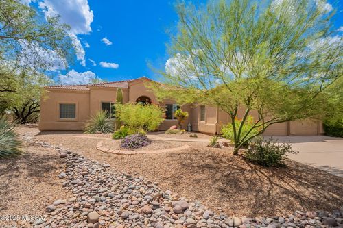 908 E Sawmill Canyon Place, Green Valley, AZ, 85614 | Card Image