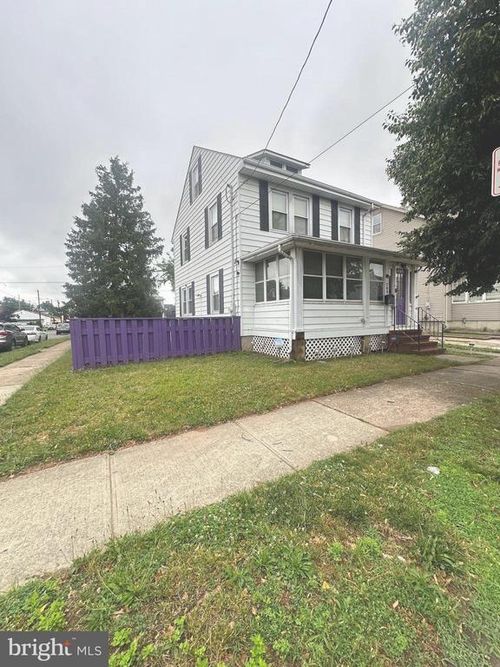 700 Schiller Ave, HAMILTON, NJ, 08610-5608 | Card Image