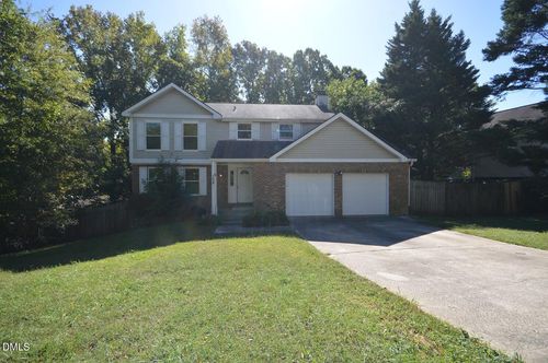 104 Smokehouse Ln, Cary, NC, 27513-5423 | Card Image