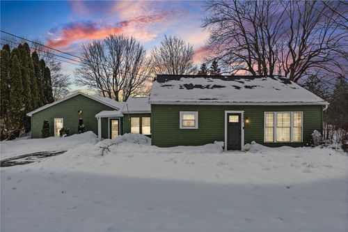 2066 Ridge Rd, Ontario, NY, 14519-9501 | Card Image