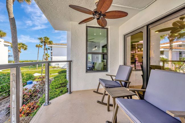 211 - 4100 N Highway A1a, Condo with 3 bedrooms, 3 bathrooms and null parking in Hutchinson Island FL | Image 32