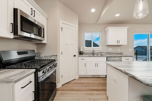 266 Stirling Loop, East Helena, MT, 59635-3162 | Card Image