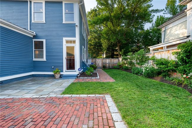 85 John St, House other with 5 bedrooms, 2 bathrooms and 2 parking in Providence RI | Image 35