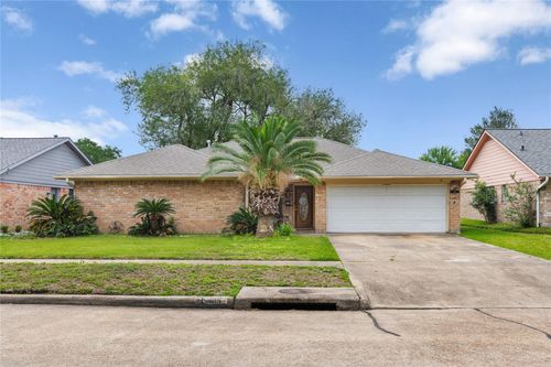 1818 New Orleans St, Deer Park, TX, 77536-4621 | Card Image