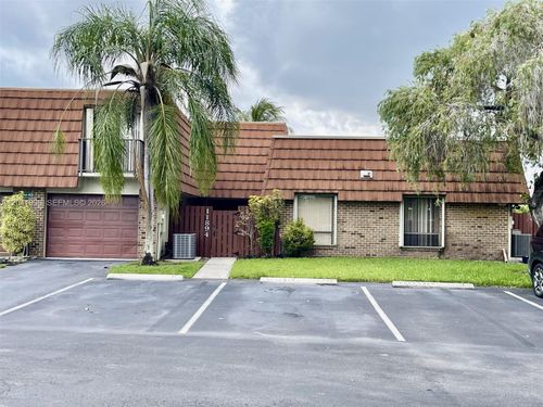 11894-11894 Sw 12th Pl, Davie, FL, 33325-3880 | Card Image