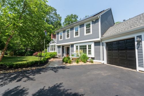 5 Hammersmith Dr, Saugus, MA, 01906-4170 | Card Image