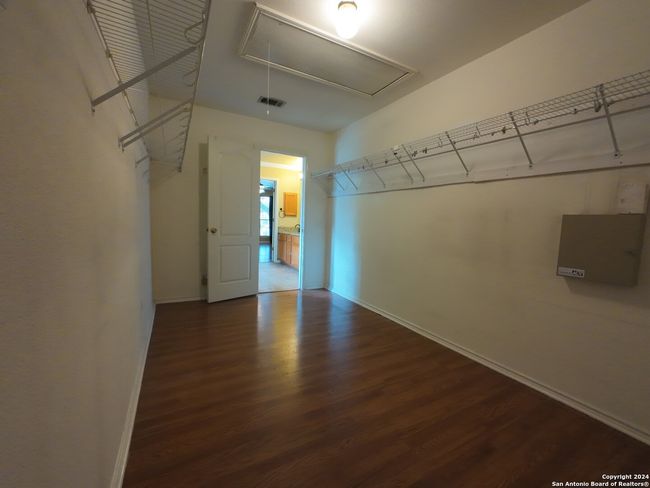Master Closet | Image 23