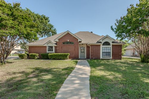 5301 Tartan Cir, Denton, TX, 76208-6402 | Card Image