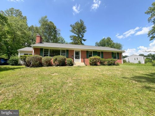 10001 Woodhill Rd, BETHESDA, MD, 20817-1217 | Card Image