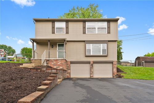 8961 Barnes Lake Rd, North Huntingdon, PA, 15642-3103 | Card Image