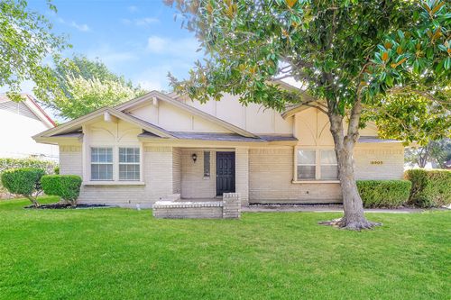 309 Willowstone Trl, Saginaw, TX, 76179-0931 | Card Image