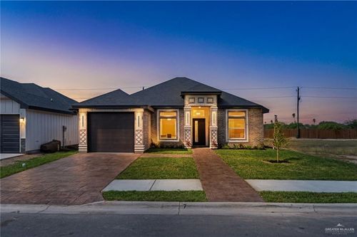 3301 E Alexa St, Edinburg, TX, 78542-7935 | Card Image