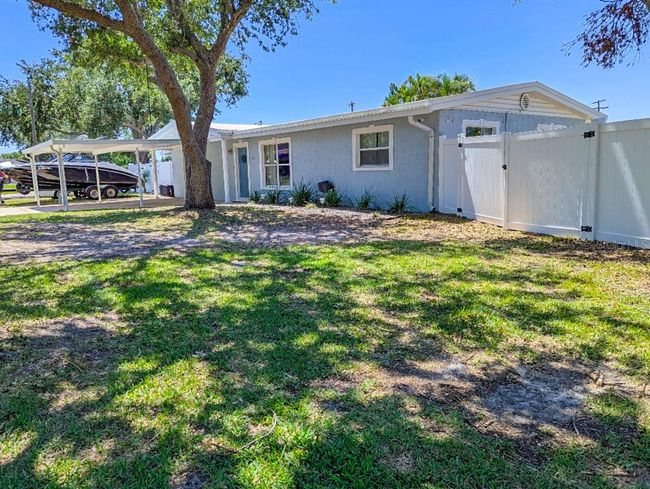489 Fox Run Trl, House other with 3 bedrooms, 2 bathrooms and null parking in APOLLO BEACH FL | Image 54