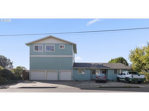 -1 N Cammann St, CoosBay, OR, 97420 | Card Image