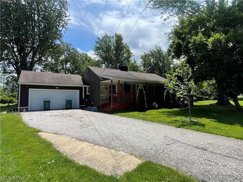 353 Ansel Rd, Geneva, OH, 44041-1701 | Card Image