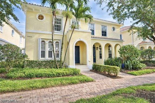 6182 Towncenter Cir, NAPLES, FL, 34119-9558 | Card Image