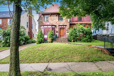 88-90 Hansbury Avenue, House other with 4 bedrooms, 2 bathrooms and null parking in Newark NJ | Image 2