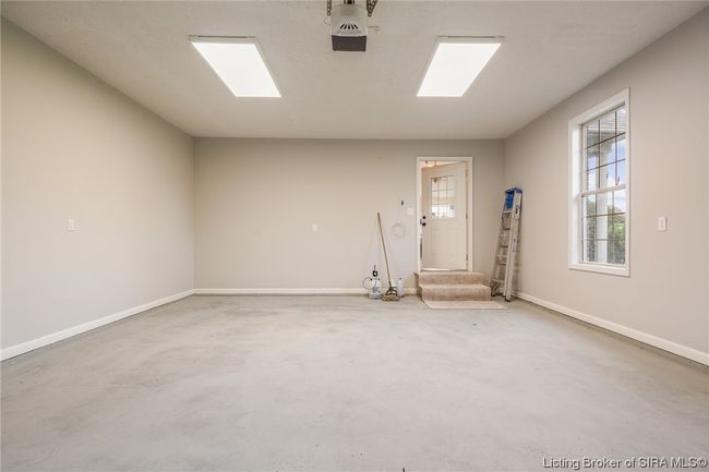 302 Saddleback Dr, Home with 3 bedrooms, 2 bathrooms and null parking in Charlestown IN | Image 40