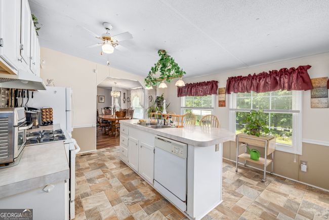 177 E Silver Shoals Rd, House other with 3 bedrooms, 2 bathrooms and null parking in Toccoa GA | Image 10