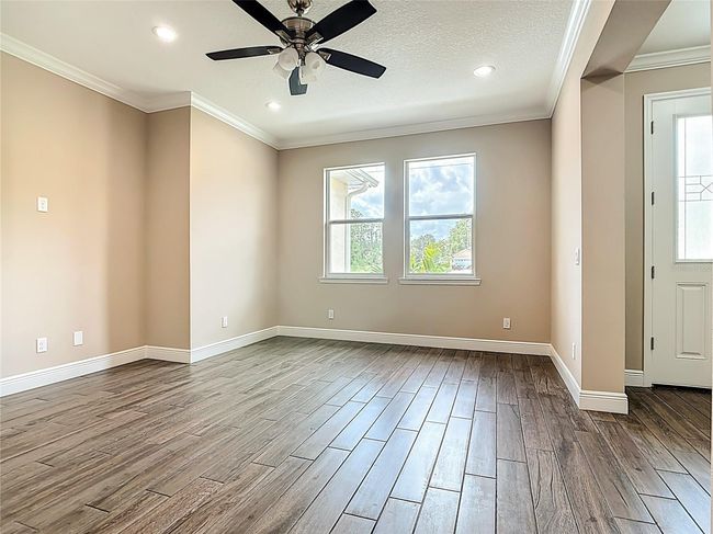 Den/Study/Media Room | Image 6