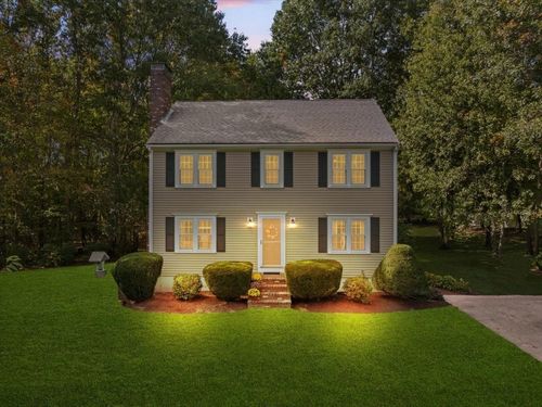 8 George Littlefield Circle, Middleboro, MA, 02346 | Card Image