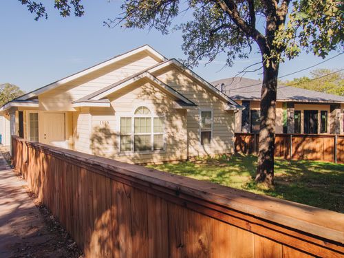 1009 Stuart Rd, Denton, TX, 76209-1024 | Card Image