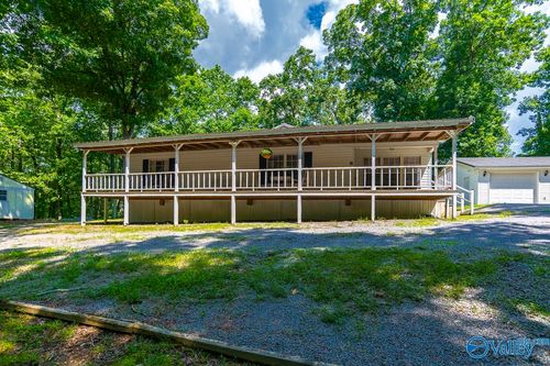 1095 Holiday Shores Rd, Scottsboro, AL, 35769-8451 | Card Image