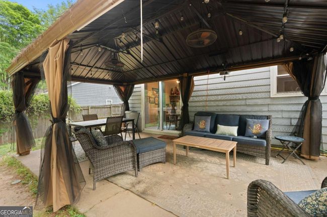 100 Karla Ct, House other with 4 bedrooms, 2 bathrooms and 4 parking in Roswell GA | Image 28