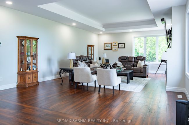 3394 Schram Dr, House other with 4 bedrooms, 3 bathrooms and 8 parking in Camlachie ON | Image 27