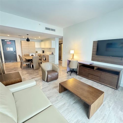 s232-777 N Ocean Dr, Hollywood, FL, 33019-1206 | Card Image