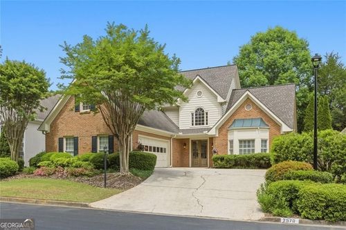 2570 Club Springs Dr, Roswell, GA, 30076-3738 | Card Image