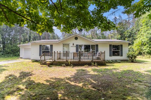 3839 W Monroe Rd, Hart, MI, 49420-8418 | Card Image