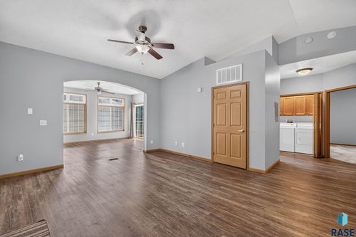 303-7434 S Louise Ave Avenue, Sioux Falls, SD, 57108 | Card Image