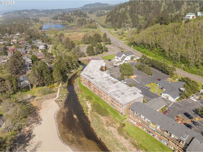 130 - 48988 Highway 101 S, Condo with 1 bedrooms, 2 bathrooms and null parking in Neskowin OR | Image 28