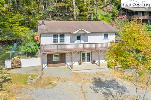 151 Seven Oaks Rd, Boone, NC, 28607-9759 | Card Image
