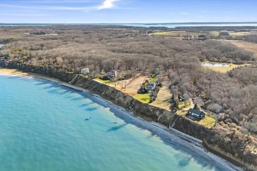 4760 Blue Horizon Blfs, Peconic, NY, 11958 | Card Image