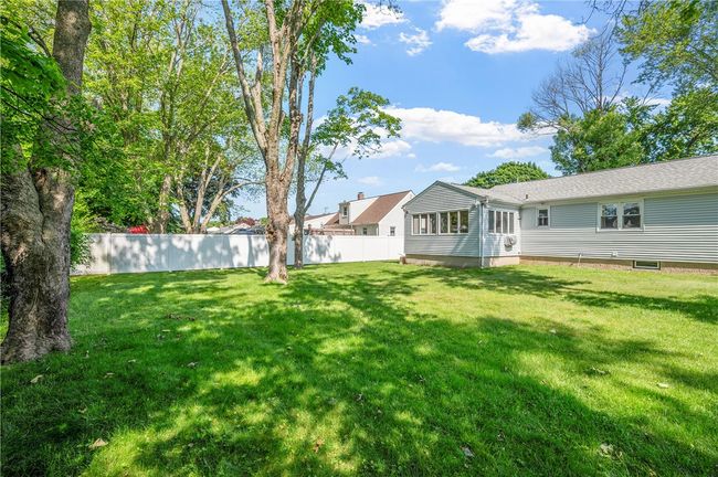 30 Winthrop St, House other with 3 bedrooms, 1 bathrooms and 3 parking in Riverside RI | Image 26