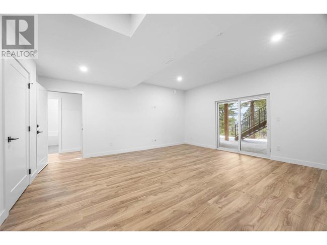 17 - 3100 Kicking Horse Dr, House other with 7 bedrooms, 6 bathrooms and 7 parking in Kamloops BC | Image 43