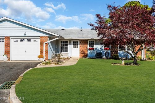 a-1126 Argyll Cir, Lakewood, NJ, 08701-6951 | Card Image