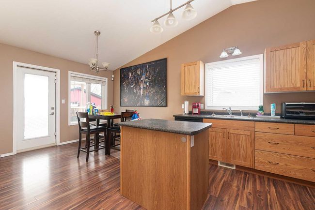 3310 44 A Avenue, House other with 4 bedrooms, 2 bathrooms and 3 parking in Lloydminster SK | Image 5