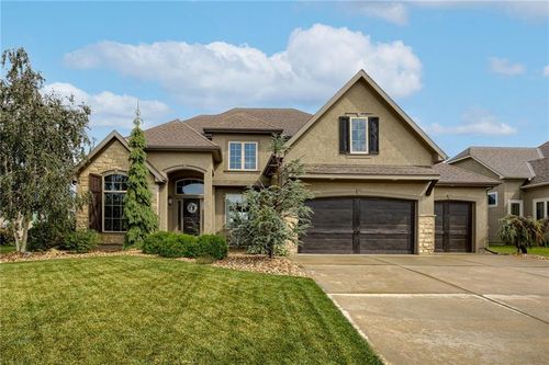 2819 Ne 102nd Ter, Kansas City, MO, 64155-3017 | Card Image