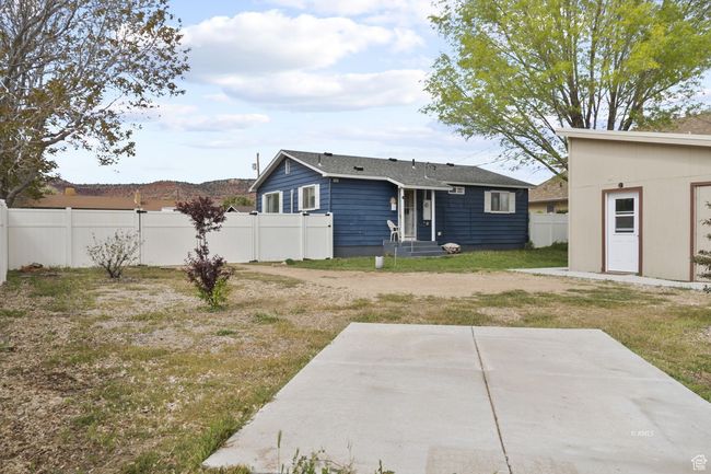 67 W 300 S, House other with 2 bedrooms, 1 bathrooms and null parking in Kanab UT | Image 25
