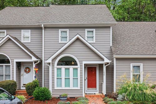 1427 Quarter Pt, Raleigh, NC, 27615-2727 | Card Image