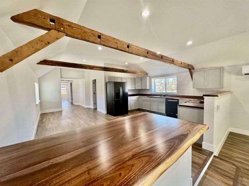 740 New Hampton Rd, Sanbornton, NH, 03269-2014 | Card Image