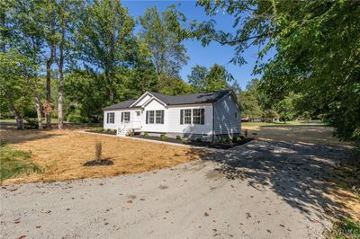 View of front of house | Image 2