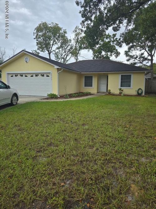 8040 Macinnes Drive E, Jacksonville, FL, 32244 | Card Image
