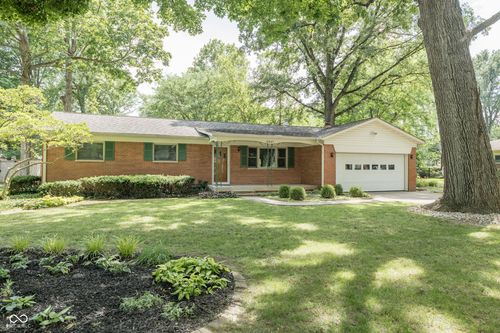 8847 Ash Rd, Indianapolis, IN, 46234-1425 | Card Image