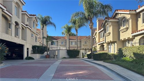 apt-6-201 Laurel Ave, Brea, CA, 92821-5596 | Card Image